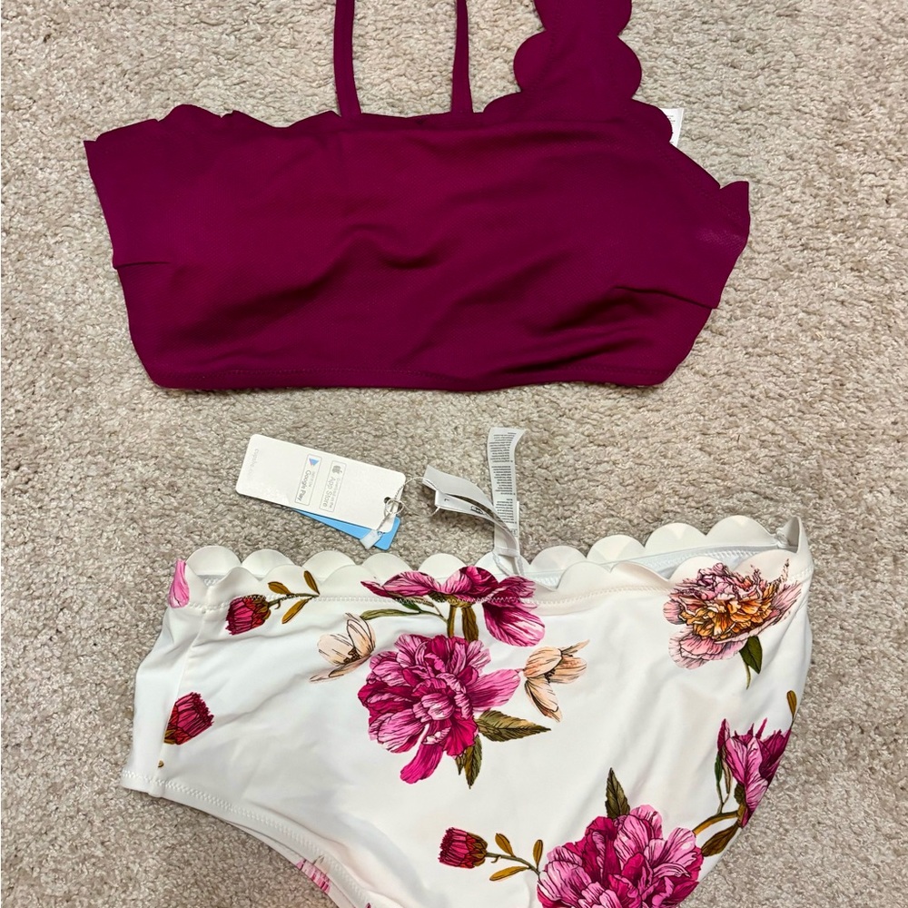 CupShe Floral Bikini Set with Scalloped Edges- Size Lg- never worn